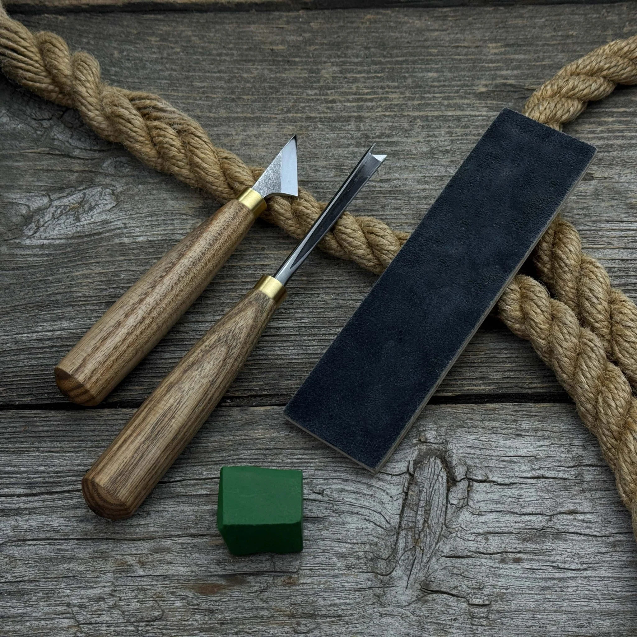 3-Piece Wood Carving Tool Set with Leather Case - Image 7
