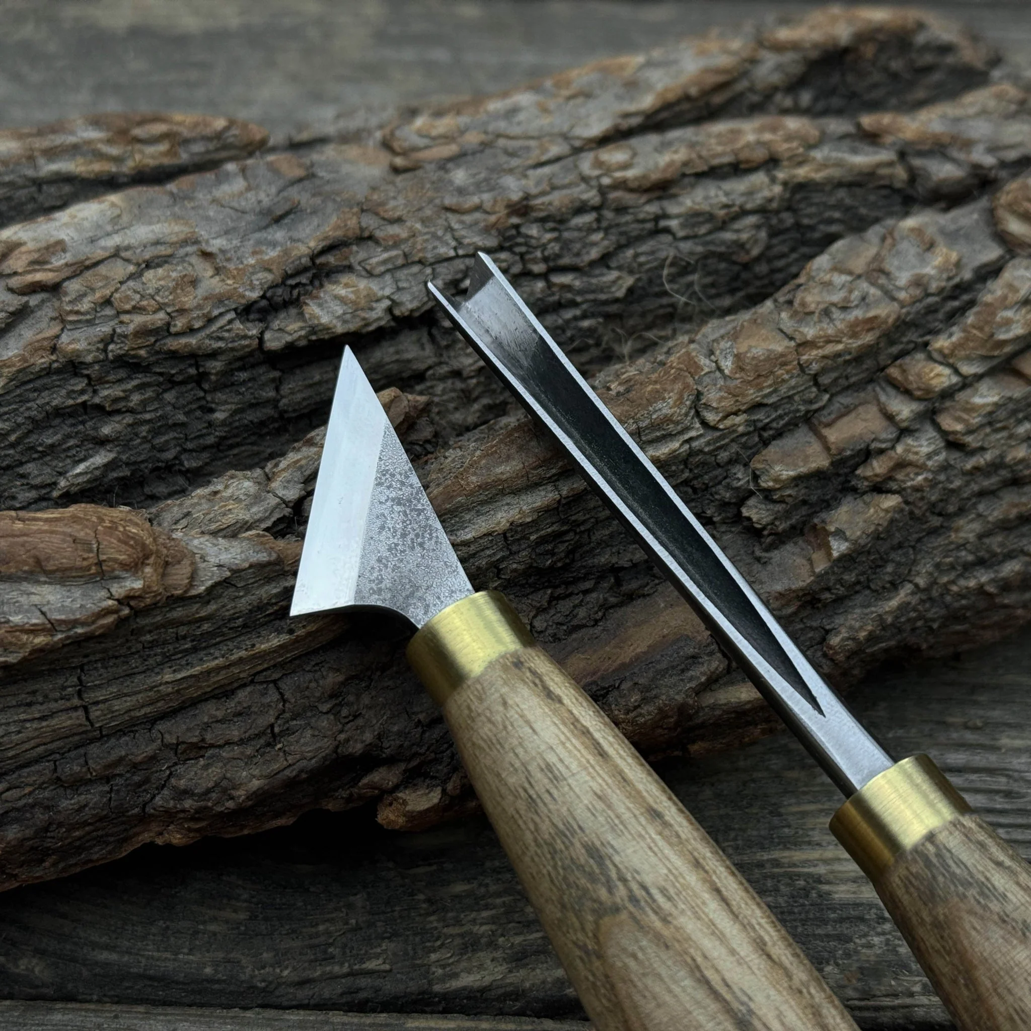 3-Piece Wood Carving Tool Set with Leather Strop - Image 5