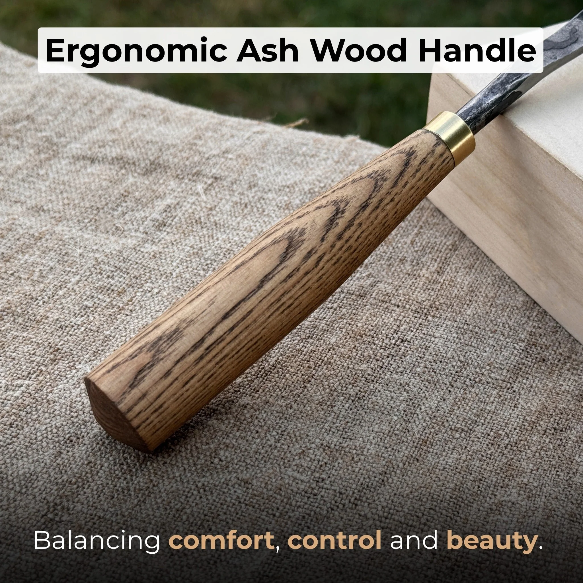 Curved Detail Carving Gouge – 8 mm / 12 mm (0.31 / 0.47 inches) - Image 3