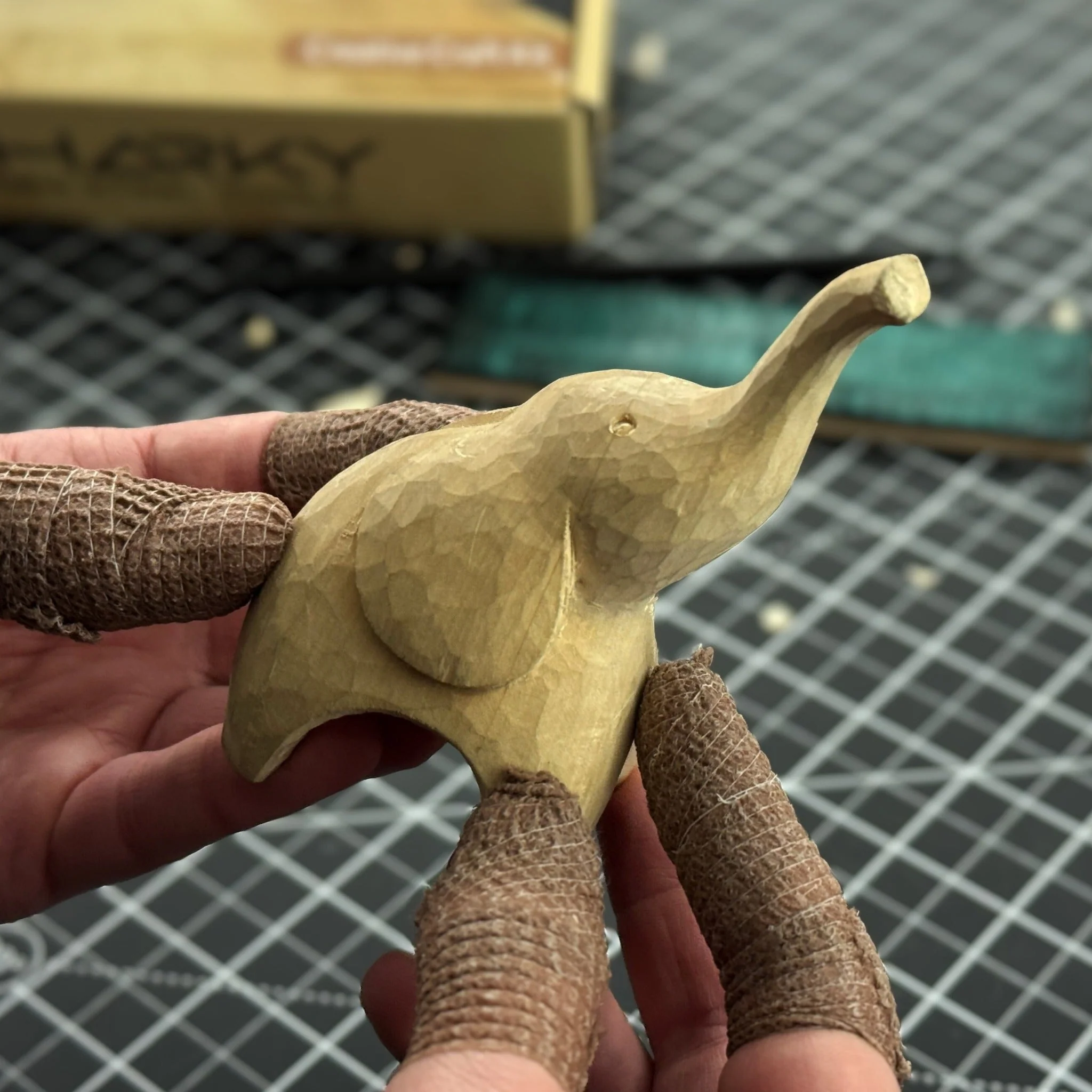 Elephant Carving Kit - Complete Starter Whittling Kit for Beginners, Adults, Teens, and Kids - Image 6