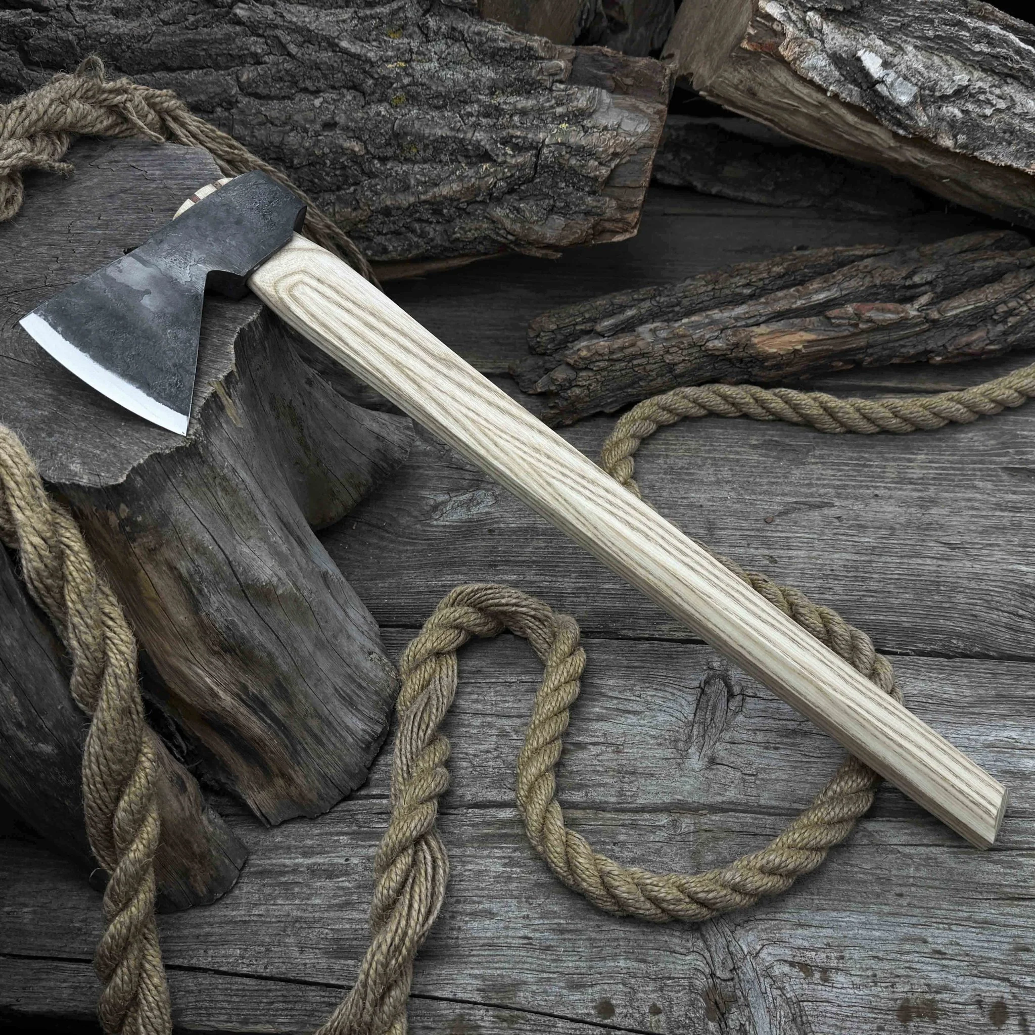 Hand-Forged Bushcraft Hatchet with Leather Back Sheath, 0.74 kg (1.63 lb) - Image 8