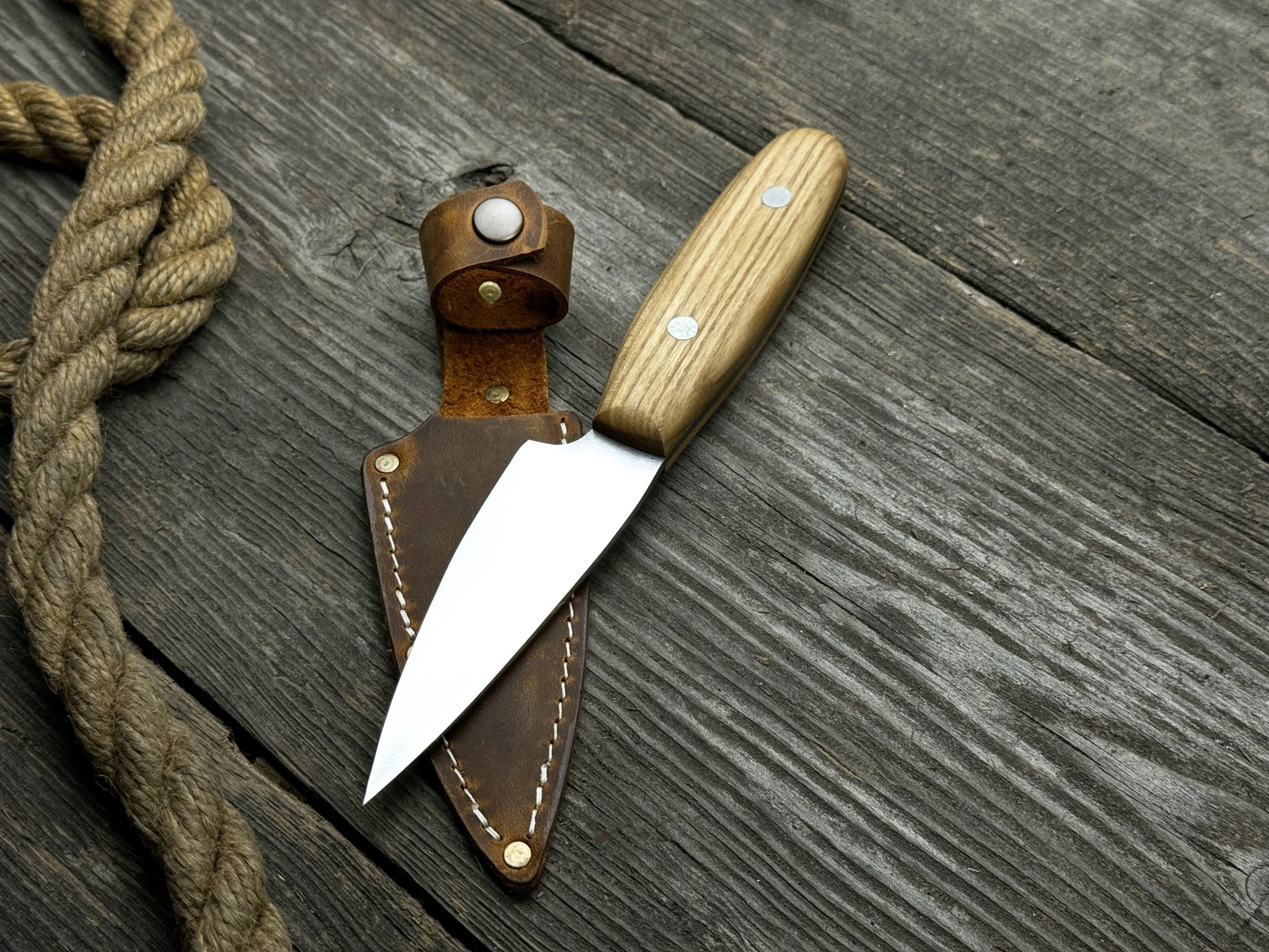 Hand-Forged Bushcraft Knife, 10 cm (3.94 inches) - Image 3