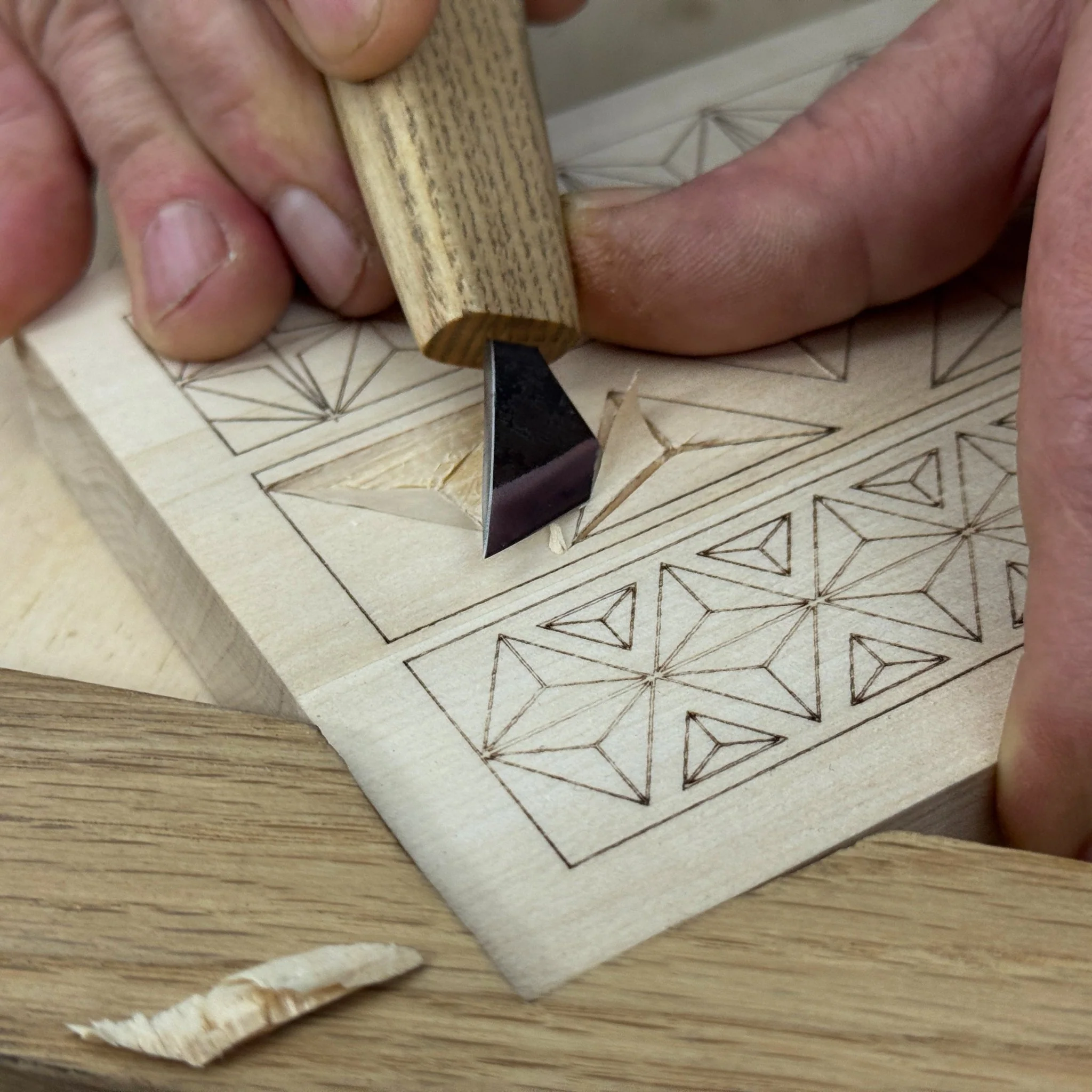 Linden Wood Carving Board with Pre-Drawn Pattern - Image 10