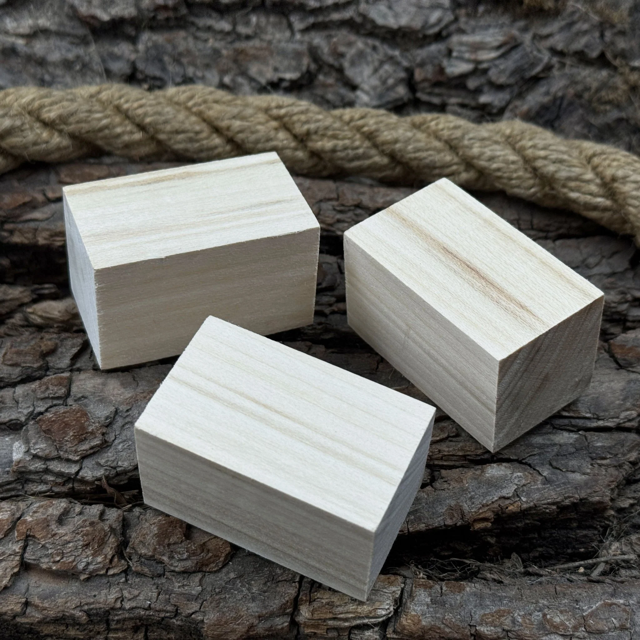 Set of 6 Linden Wood Carving Blanks, 5 × 3 × 3 cm (1.97 × 1.18 × 1.18 in) - Image 8
