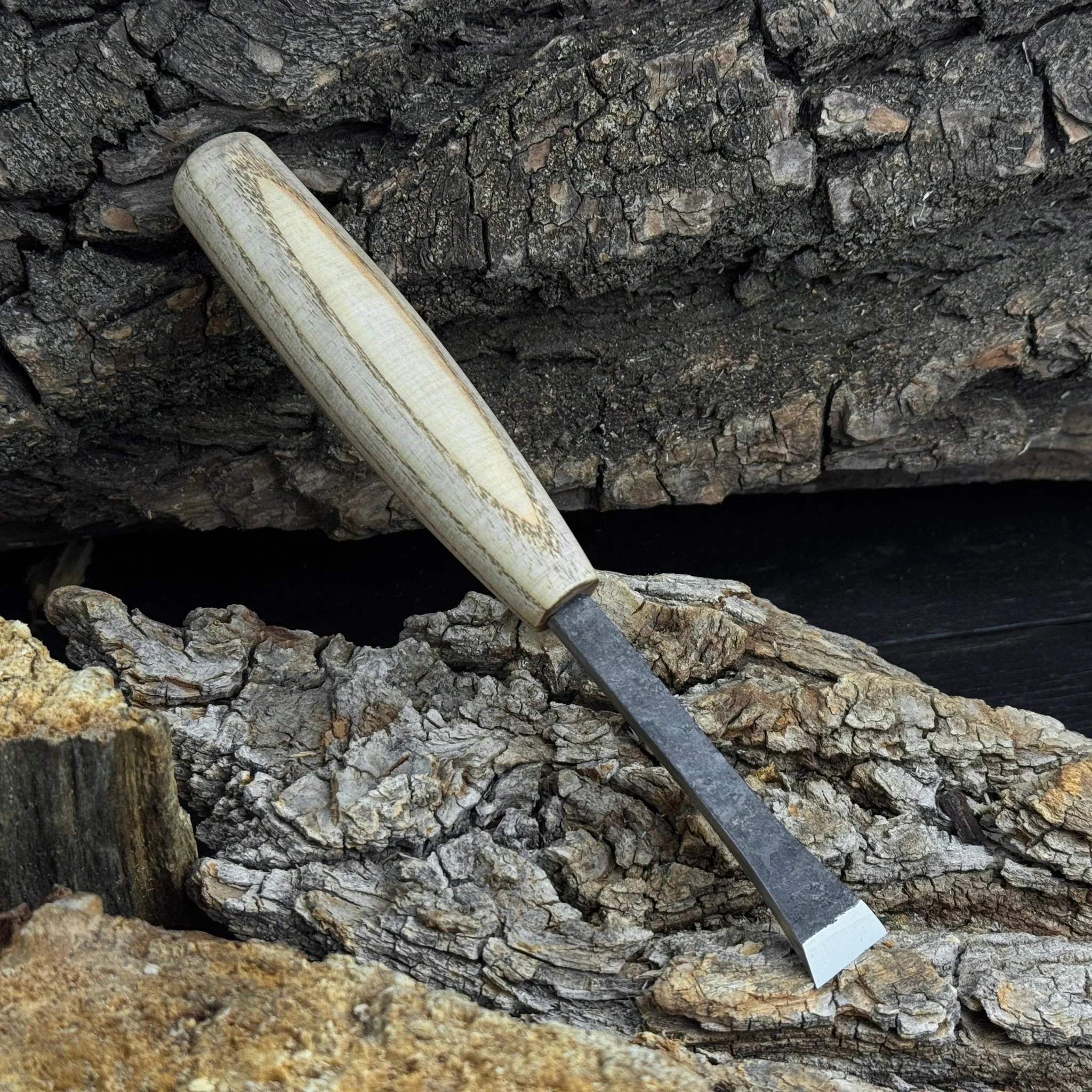 Small Flat Carving Chisel, 20 mm (0.79 inches) - Image 8