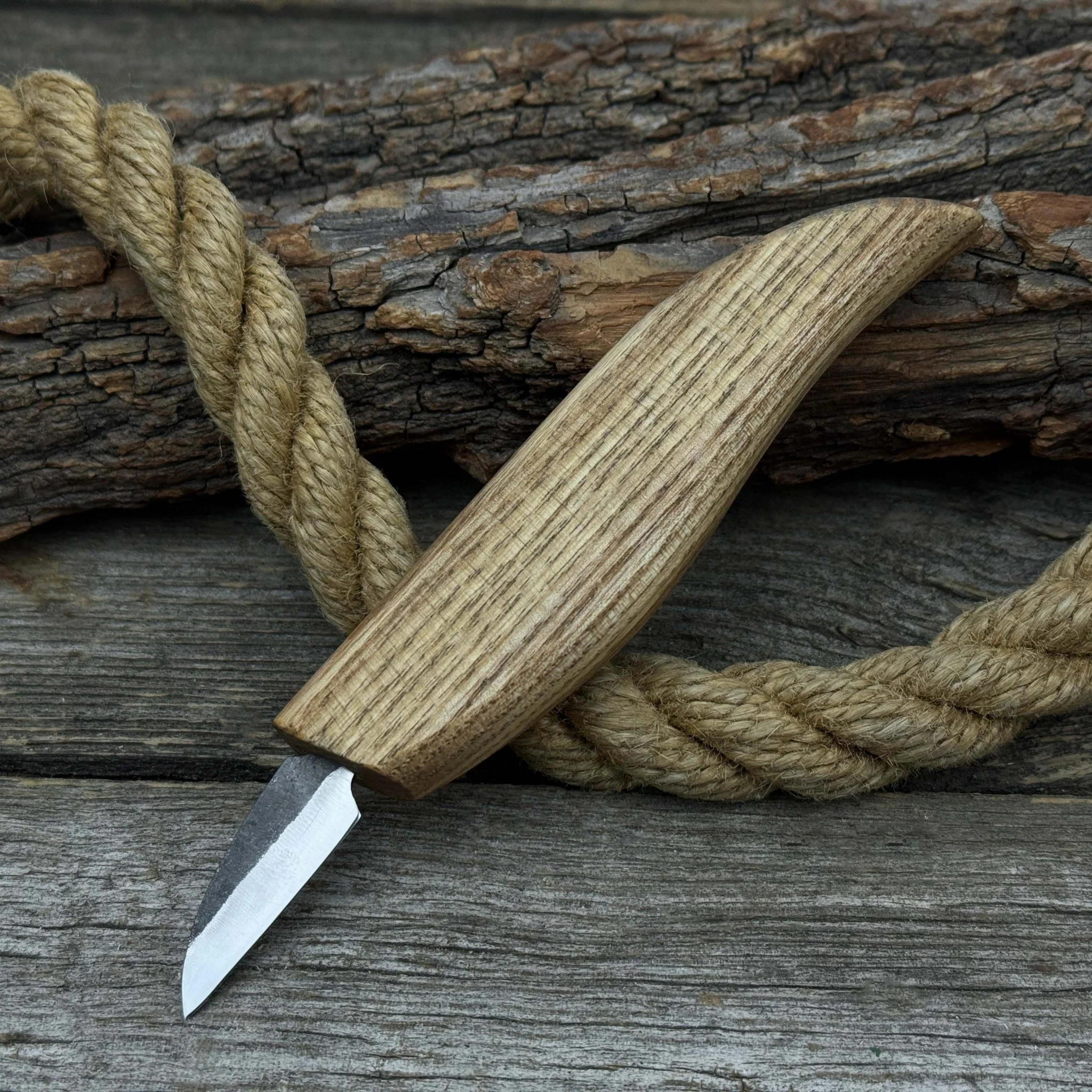 Small Whittling Carving Knife, 3.5 cm (1.38 inches) - Image 5