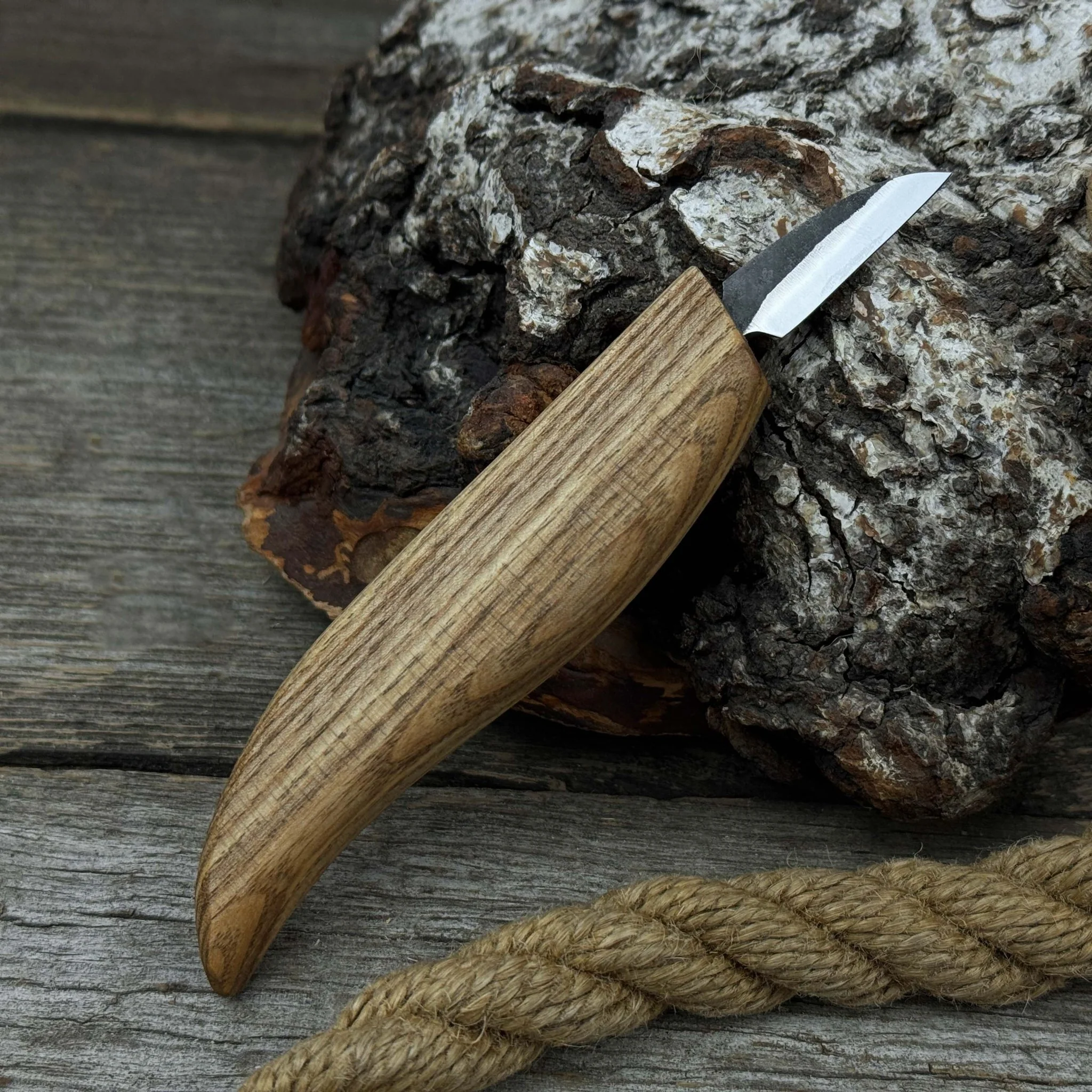 Small Whittling Carving Knife, 3.5 cm (1.38 inches) - Image 6