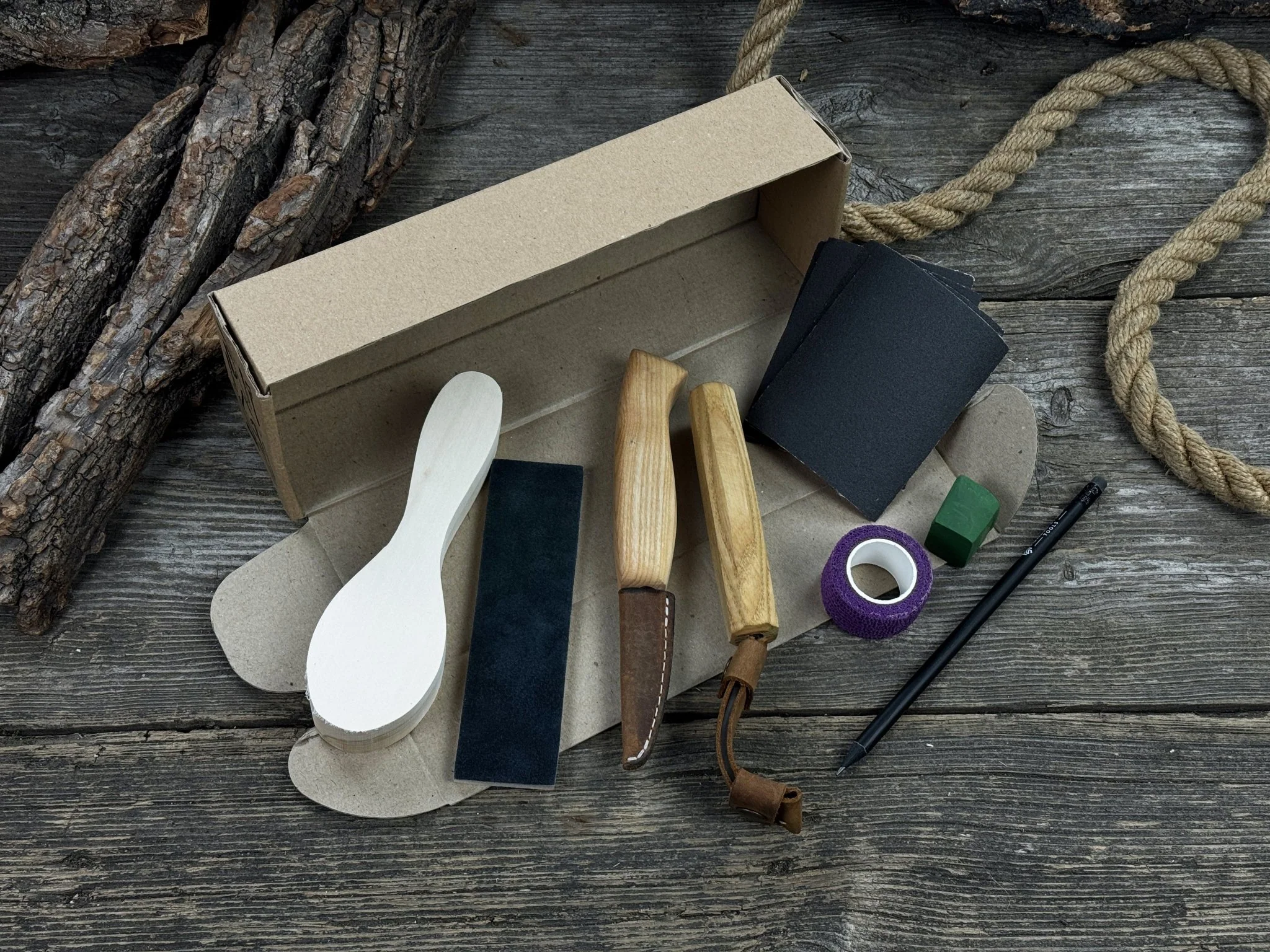 Spoon Carving for Beginners – A Perfect DIY Whittling Kit - Image 4